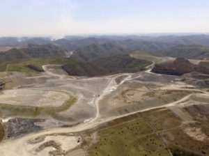 This large mountaintop removal mine in Kentucky may soon be home to the state’s largest solar farm. Photo: Berkeley Energy Group