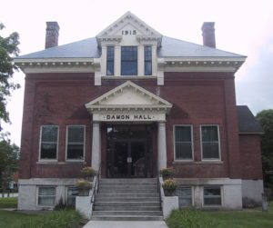 Damon Hall, Hartland, VT is home to the town offices. Photo: Wikimedia Commons